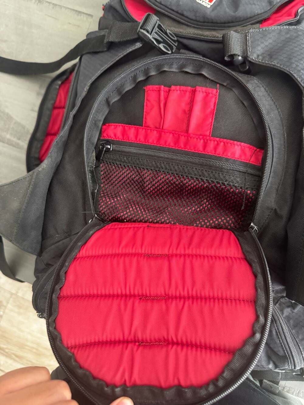 Burton Snowboards Pro Rider Series 13 Modular Technical Backpack - Picture 9 of 12